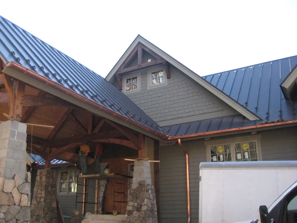 Craftsman Roofing team delivering quality roofing work in Heafer